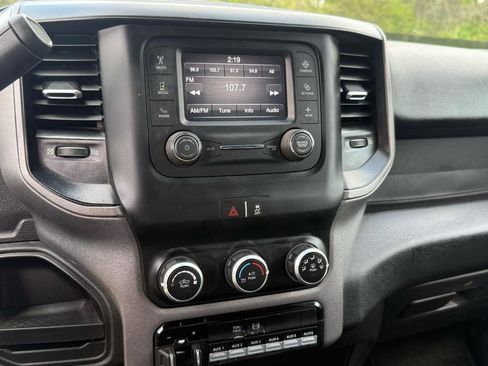 Used 2023 RAM 3500 Tradesman w/ Chrome Appearance Group AWD/4WD image 24
