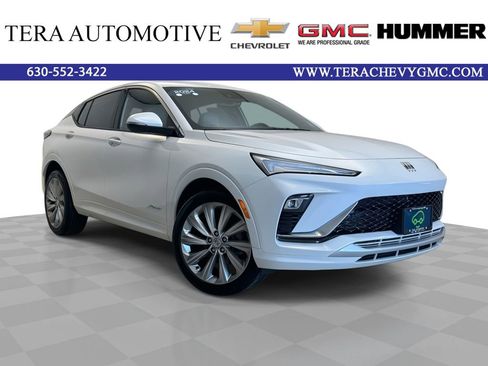 Certified 2024 Buick Envista Avenir FWD image 1