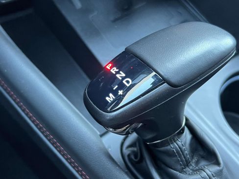 Used 2024 Dodge Durango GT image 13