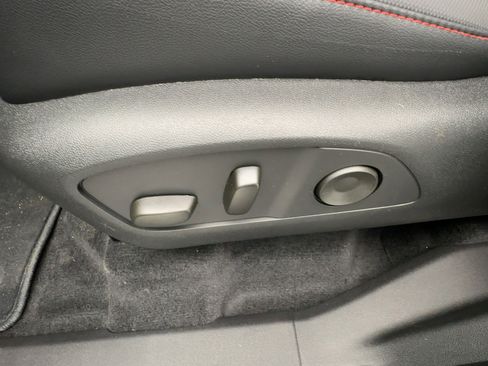 New 2026 Chevrolet Traverse Z71 w/ Driver Confidence Package image 13