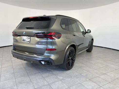 New 2026 BMW X5 sDrive40i image 9