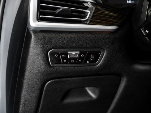 Used 2021 BMW X7 xDrive40i w/ Cold Weather Package AWD/4WD image 33