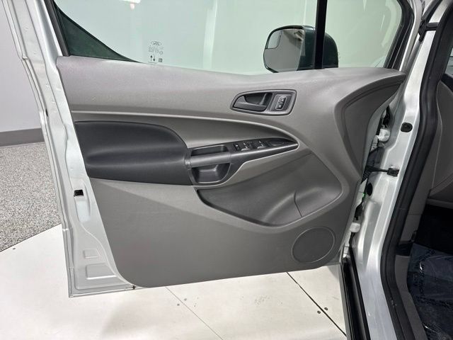 Used 2023 Ford Transit Connect XL FWD image 10