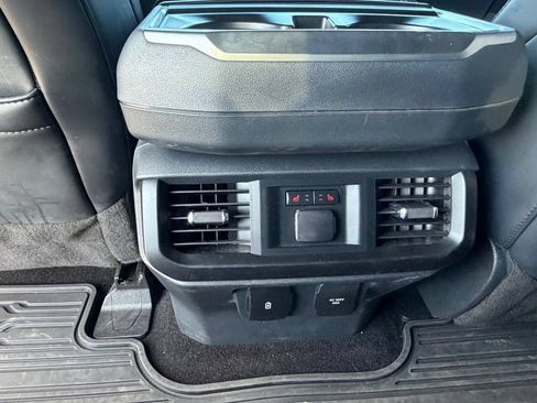 Used 2022 Ford F150 Raptor w/ Raptor 37 Performance Package AWD/4WD image 11