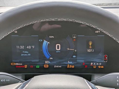 New 2026 Chevrolet Equinox EV LT image 10