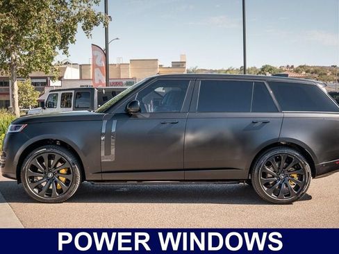 Used 2025 Land Rover Range Rover Long Wheelbase Autobiography AWD/4WD image 13