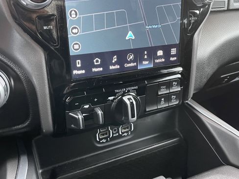 Used 2023 RAM 1500 Laramie image 30