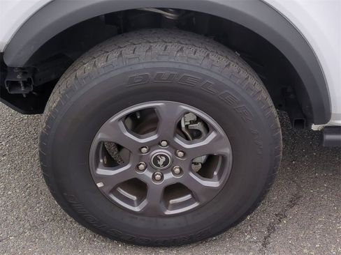 Used 2023 Ford Bronco Big Bend image 9