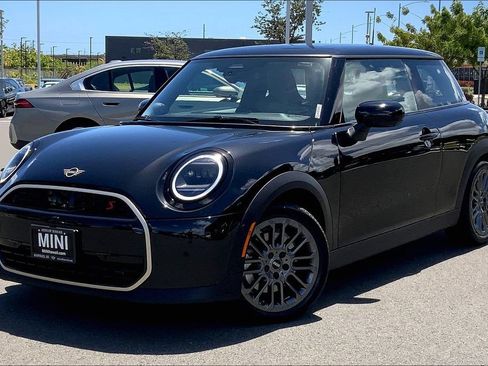 Certified 2026 MINI Cooper S FWD image 3