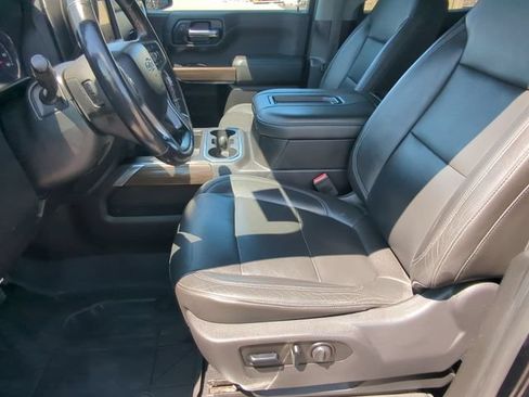 Used 2019 Chevrolet Silverado 1500 LT Trail Boss AWD/4WD image 11