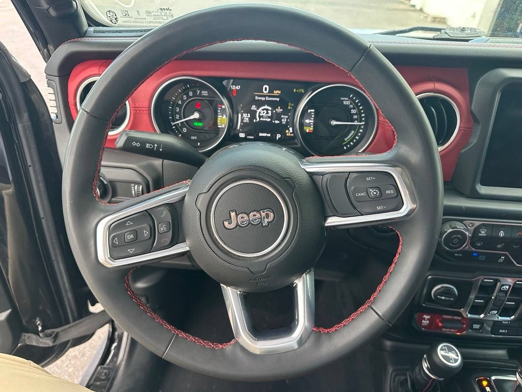 Used 2023 Jeep Wrangler Unlimited Rubicon 4xe AWD/4WD image 12