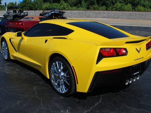 Used 2015 Chevrolet Corvette Stingray Coupe w/ 2LT Preferred Equipment Group RWD image 8