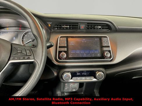Used 2019 Nissan Kicks SV FWD image 9