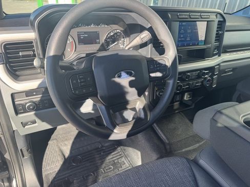 Used 2024 Ford F350 XLT image 8