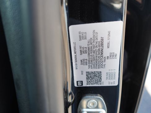 Used 2022 Chevrolet Colorado LT w/ LT Convenience Package AWD/4WD image 34