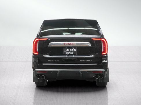 Used 2023 GMC Yukon XL Denali w/ Denali Reserve Package AWD/4WD image 4