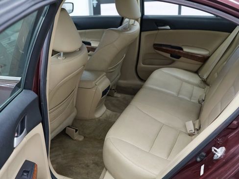 Used 2011 Honda Accord EX-L image 23