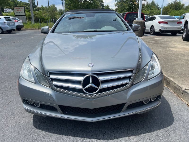 Used 2011 Mercedes-Benz E 350 Cabriolet image 2