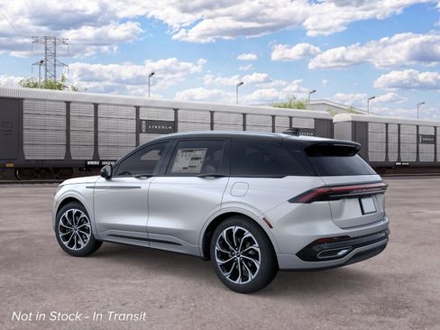New 2026 Lincoln Nautilus Reserve AWD/4WD image 4