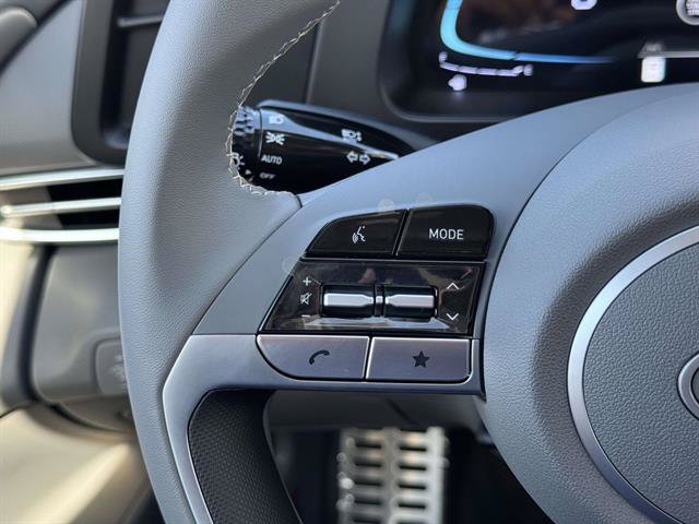 New 2026 Hyundai Elantra Sport FWD image 11