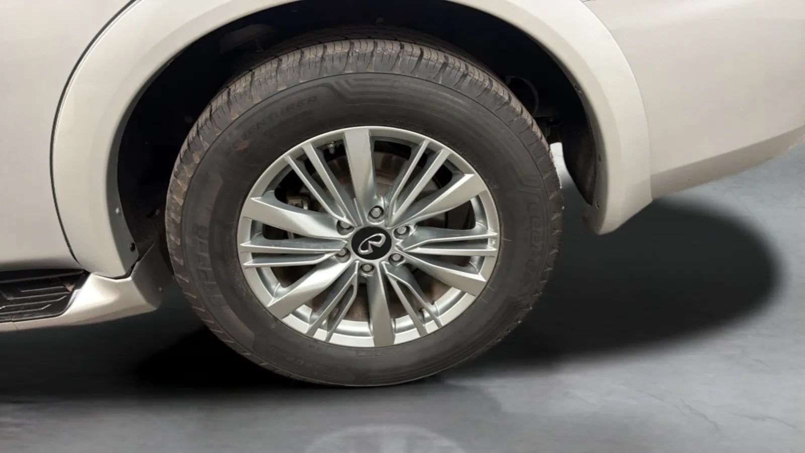 Used 2021 INFINITI QX80 Luxe RWD image 26