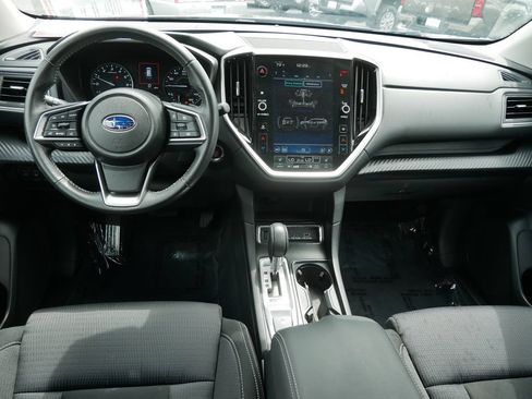 Used 2023 Subaru Ascent Premium w/ Convenience Package AWD/4WD image 13