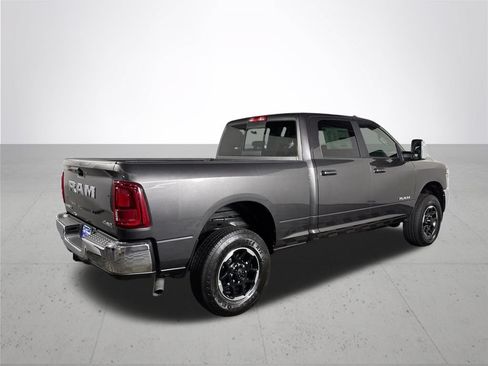 New 2026 RAM 2500 Laramie AWD/4WD image 6