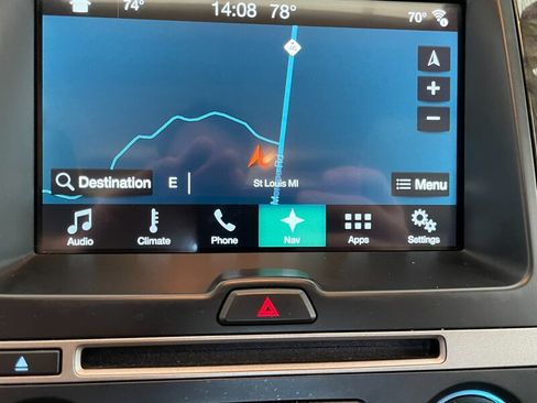 Used 2017 Ford Expedition Limited AWD/4WD image 16