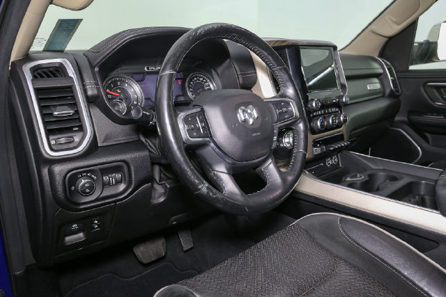 Used 2019 RAM 1500 Laramie AWD/4WD image 21