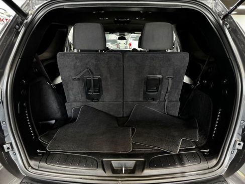 Used 2024 Dodge Durango GT w/ Blacktop Package RWD image 46