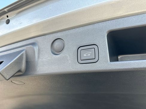 New 2026 GMC Terrain Elevation w/ Elevation Premium Package image 36