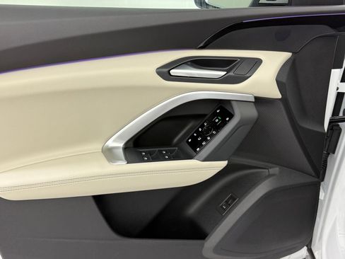 New 2025 Audi Q5 Premium image 14
