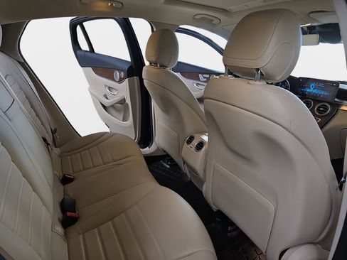 Used 2021 Mercedes-Benz GLC 300 4MATIC Coupe image 13