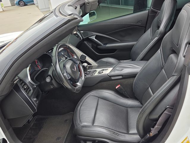 Used 2015 Chevrolet Corvette Stingray Coupe RWD image 5