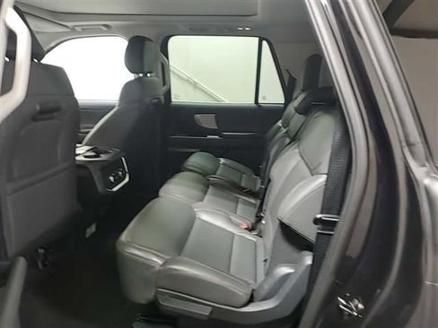 Used 2025 Ford Expedition Max Active image 7