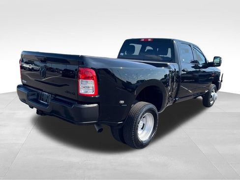 Used 2024 RAM 3500 Tradesman AWD/4WD image 5