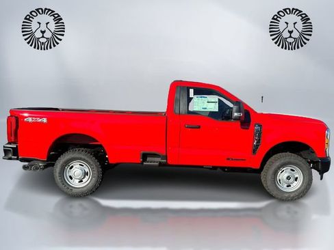 New 2026 Ford F250 XL w/ XL Off-Road Package image 4