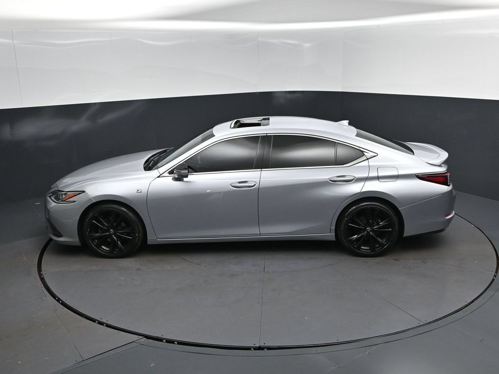 Used 2022 Lexus ES 350 F Sport w/ Accessory Package 2 FWD image 32