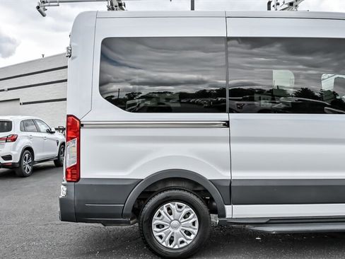 Used 2017 Ford Transit 150 XLT RWD image 11