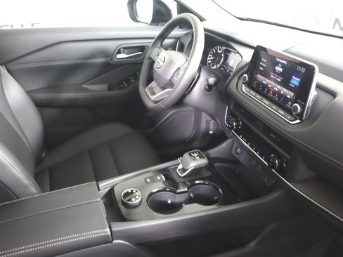 New 2026 Nissan Rogue Dark Armor image 28