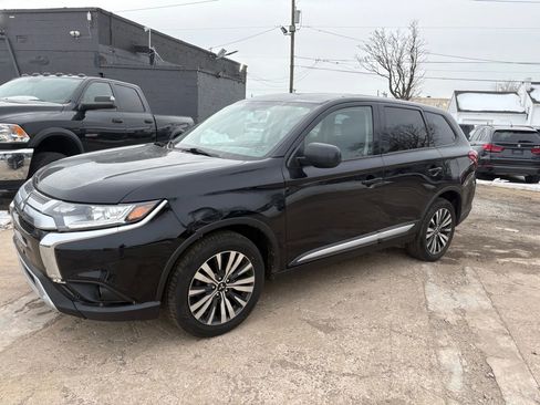 Used 2020 Mitsubishi Outlander ES image 5