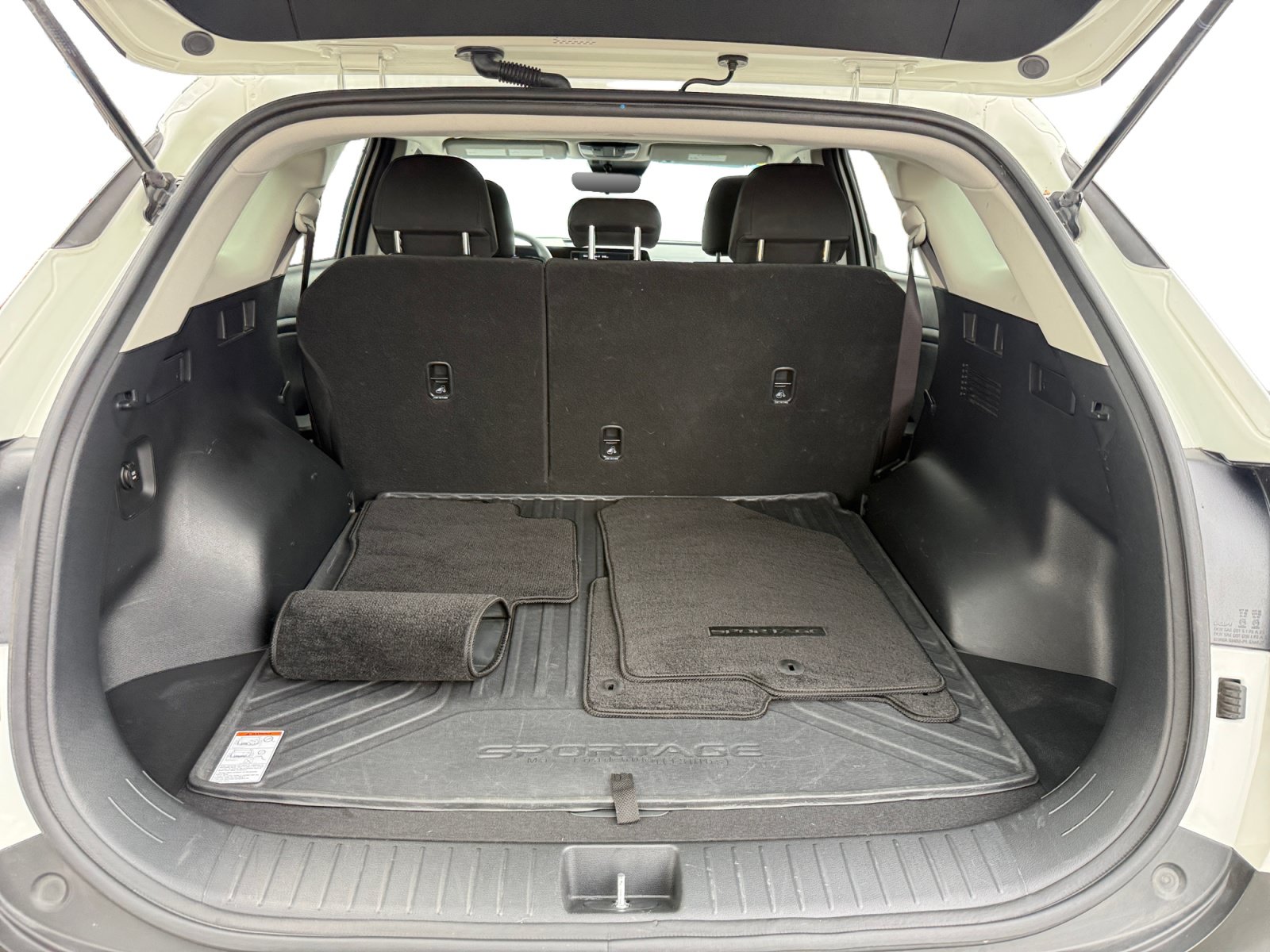 Used 2023 Kia Sportage LX AWD/4WD image 17