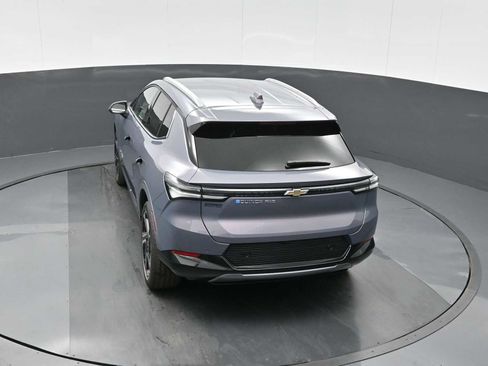 New 2026 Chevrolet Equinox EV LT image 15