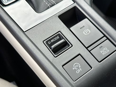 New 2026 Nissan Sentra SL w/ Floor Mat Package FWD image 29