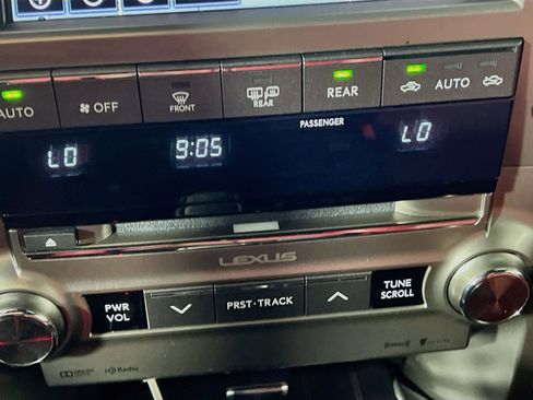 Used 2021 Lexus GX 460 Premium w/ Premium Package AWD/4WD image 26