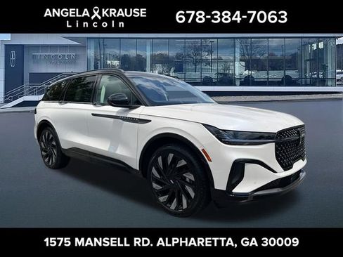 New 2026 Lincoln Nautilus Reserve w/ Jet Appearance Package AWD/4WD image 1