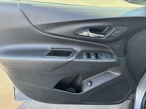 Used 2024 Chevrolet Equinox LT image 22