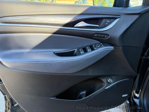 Used 2021 Buick Enclave Premium w/ Sun and Sites Package image 36