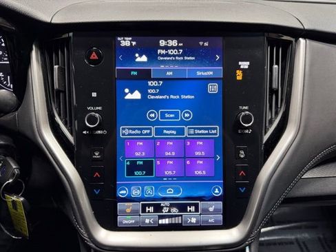 Used 2020 Subaru Outback Premium image 31