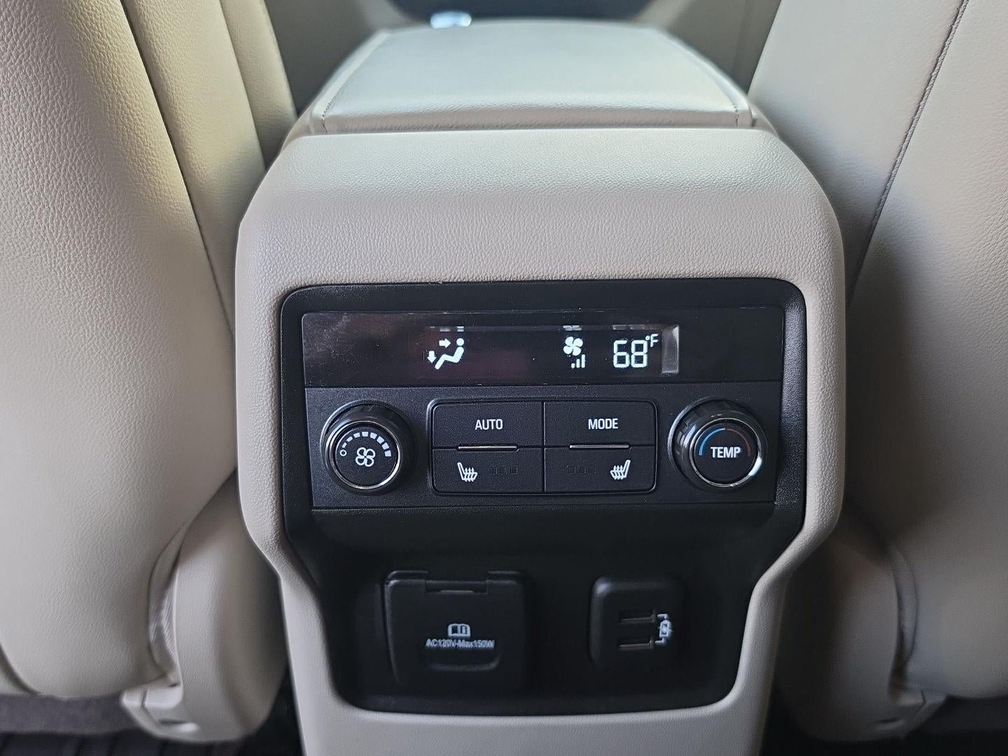 Used 2019 GMC Acadia Denali w/ Technology Package AWD/4WD image 23